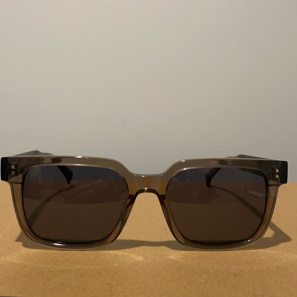RAEN Ghost sunglasses with Vibrant Brown Polarized